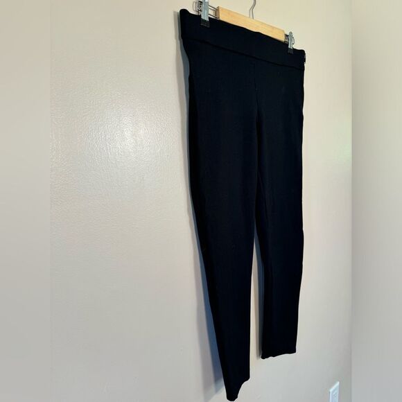SALE! Black Ann Taylor Skinny Cropped Pull-On Pants Size 10 EUC - Picture 3 of 5